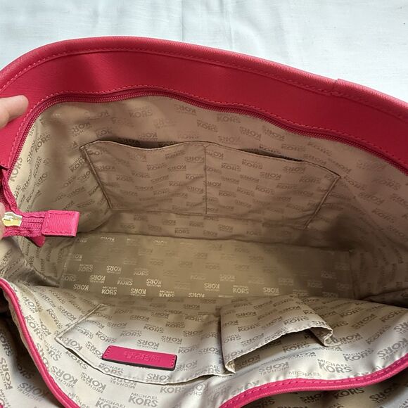Michael Kors Jet Set Travel Large Saffiano Leather Tote Bag In Hot Pink - Picture 9 of 10